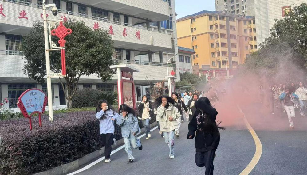 4511780fb8e1cdbb9ddfda650c82898